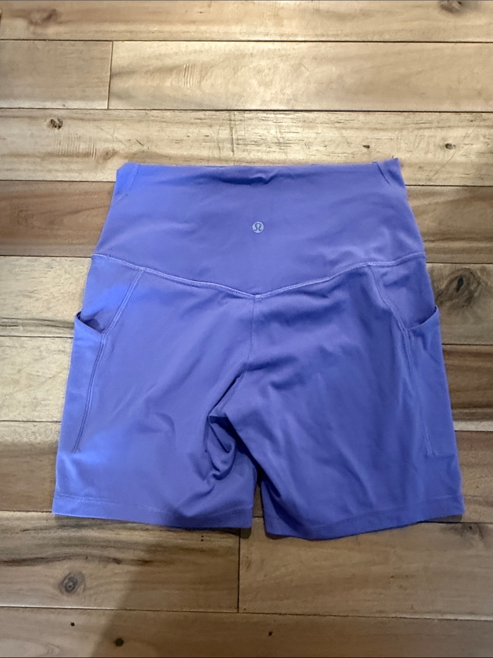 lululemon athletica align Lavender High-Rise Bike Shorts - Picture 3 of 3